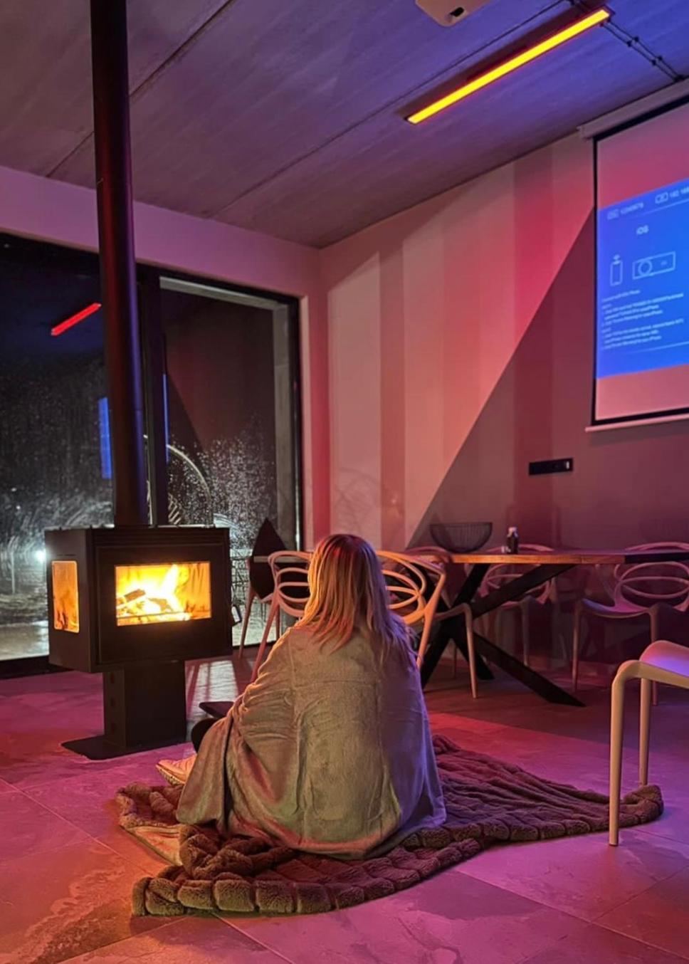 Alpine Escape Kazbegi Villa ภายนอก รูปภาพ