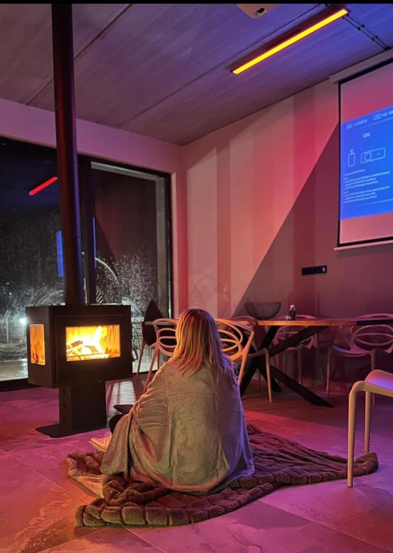 Alpine Escape Kazbegi Villa ภายนอก รูปภาพ
